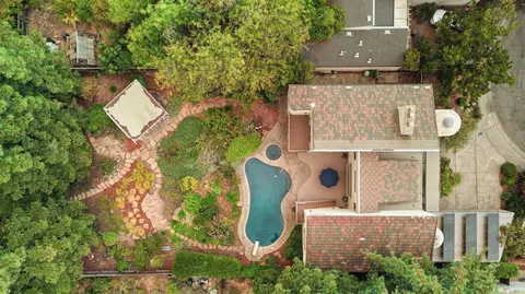 View/Area - 861 Malaga Ave, Davis, CA 95616 photo 1 of 6