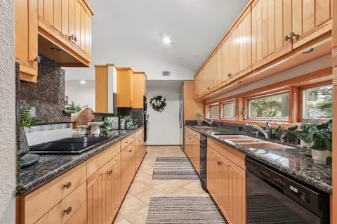 Kitchen - 861 Malaga Ave, Davis, CA 95616 photo 1 of 5