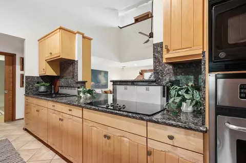 Kitchen - 861 Malaga Ave, Davis, CA 95616 photo 4 of 5