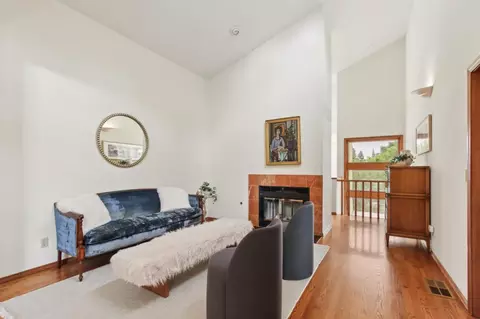 Entry Way - 861 Malaga Ave, Davis, CA 95616 photo 4 of 8