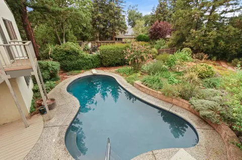 Exterior - 861 Malaga Ave, Davis, CA 95616 photo 10 of 16