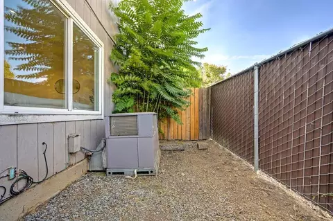 Exterior - 239 Mill St #8, Grass Valley, CA 95945 photo 7 of 12
