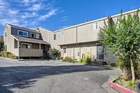 Exterior - 239 Mill St #8, Grass Valley, CA 95945 photo 3 of 12