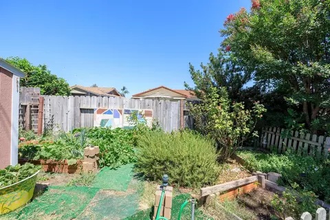Exterior - 3290 Vanderbilt Ave, Turlock, CA 95382 photo 18 of 22