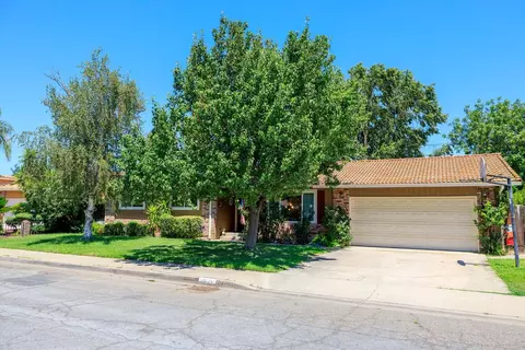 Exterior - 3290 Vanderbilt Ave, Turlock, CA 95382 photo 4 of 22
