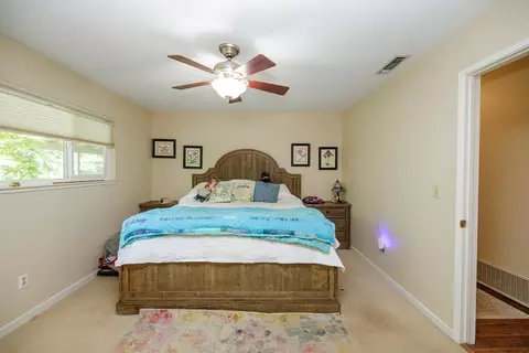 Bedroom - 3290 Vanderbilt Ave, Turlock, CA 95382 photo 2 of 4