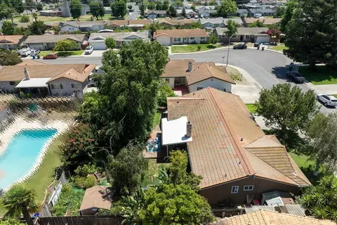 View/Area - 3290 Vanderbilt Ave, Turlock, CA 95382 photo 7 of 7