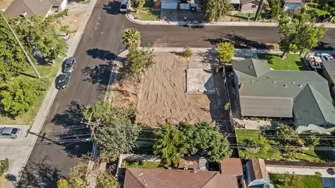 1648 Ascot Dr, Modesto, CA 95350 photo 3