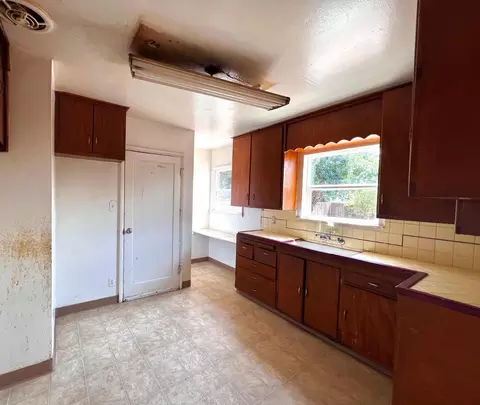 1542 Rouse Ave, Modesto, CA 95351 photo 4