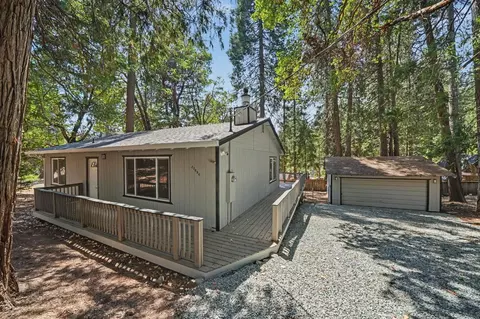 27094 Barton Rd, Pioneer, CA 95666