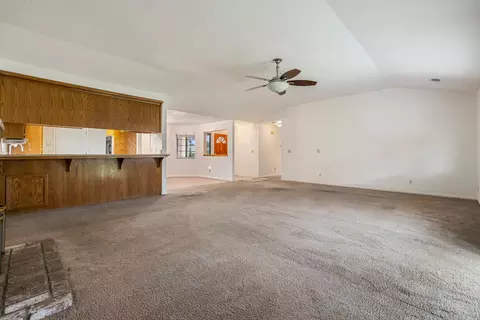 Living - 1200 Moffett Rd, Modesto, CA 95351 photo 3 of 5