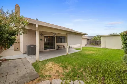 Exterior - 1200 Moffett Rd, Modesto, CA 95351 photo 2 of 5