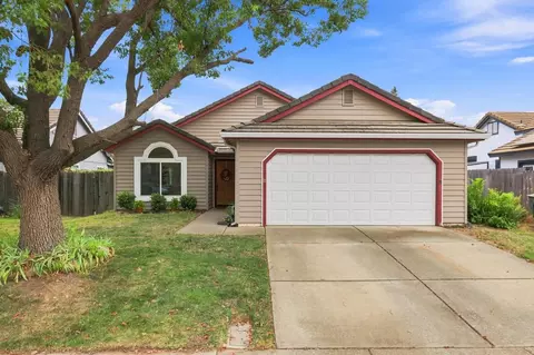 2470 Pecan Dr, Yuba City, CA 95991