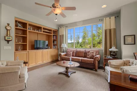 Living - 3361 Blairs Ln, Placerville, CA 95667 photo 3 of 6
