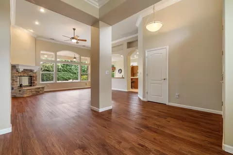 Living - 4709 Via Brezza, Modesto, CA 95357 photo 1 of 3