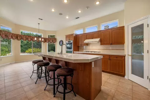 Kitchen - 4709 Via Brezza, Modesto, CA 95357 photo 1 of 4