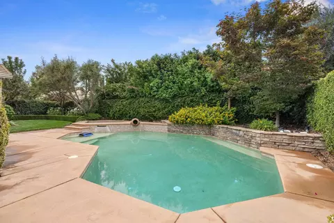 Exterior - 4709 Via Brezza, Modesto, CA 95357 photo 6 of 11