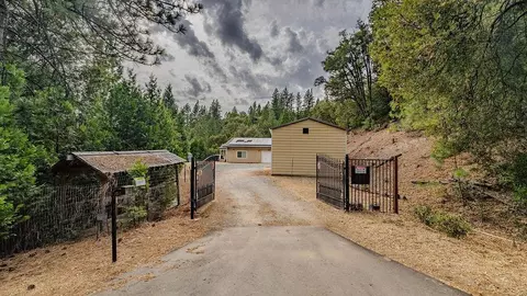 Exterior - 12511 Tabeaud Rd, Pine Grove, CA 95665 photo 8 of 23
