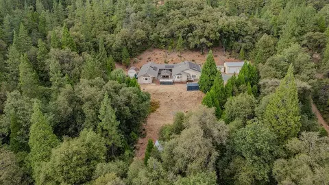 View/Area - 12511 Tabeaud Rd, Pine Grove, CA 95665 photo 8 of 11
