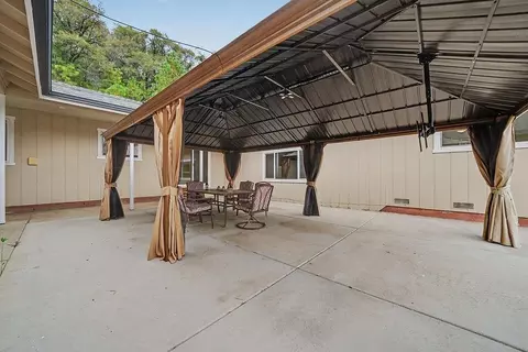 Exterior - 12511 Tabeaud Rd, Pine Grove, CA 95665 photo 2 of 23