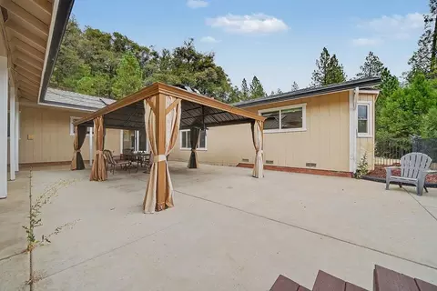 Exterior - 12511 Tabeaud Rd, Pine Grove, CA 95665 photo 3 of 23