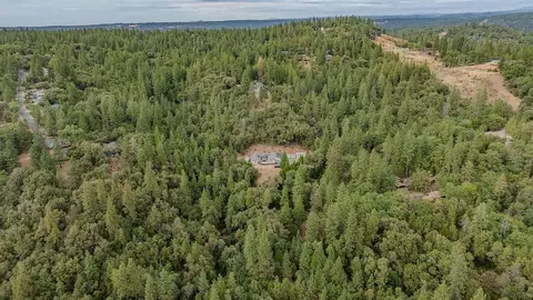 View/Area - 12511 Tabeaud Rd, Pine Grove, CA 95665 photo 7 of 11