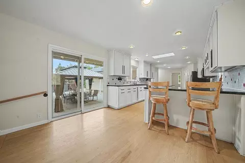 Kitchen - 12511 Tabeaud Rd, Pine Grove, CA 95665 photo 3 of 7
