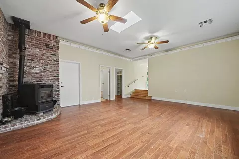 Living - 12511 Tabeaud Rd, Pine Grove, CA 95665 photo 7 of 14
