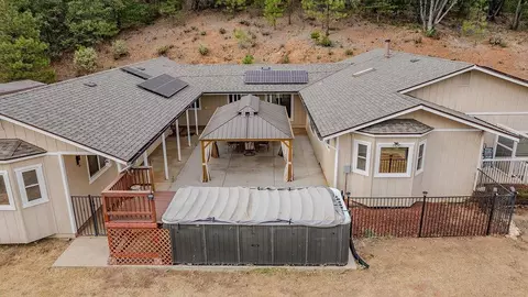 Exterior - 12511 Tabeaud Rd, Pine Grove, CA 95665 photo 22 of 23