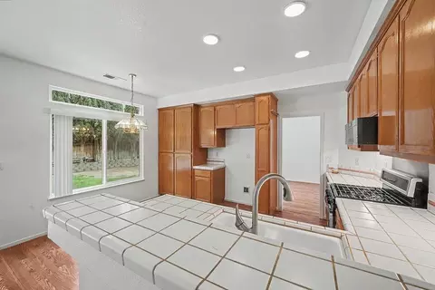 Kitchen - 1066 Ruess Rd, Ripon, CA 95366 photo 6 of 6