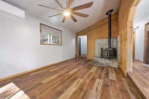 Living - 2173 Silver Dr, Arnold, CA 95223 photo 4 of 4