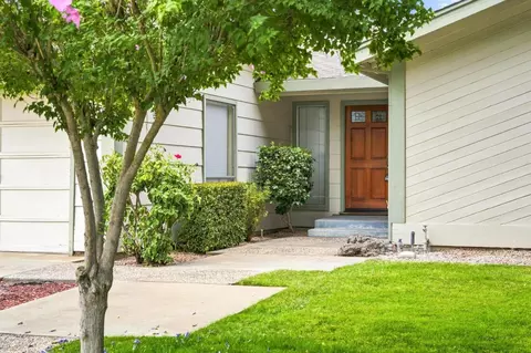 Exterior - 1240 Govannina Dr, Modesto, CA 95355 photo 4 of 10