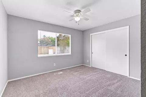 Bedroom - 1240 Govannina Dr, Modesto, CA 95355 photo 1 of 2
