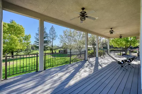 Exterior - 4841 Val Verde Rd, Loomis, CA 95650 photo 8 of 9