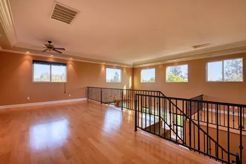 Living - 4841 Val Verde Rd, Loomis, CA 95650 photo 8 of 9