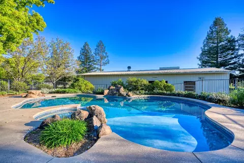 Exterior - 4841 Val Verde Rd, Loomis, CA 95650 photo 2 of 9