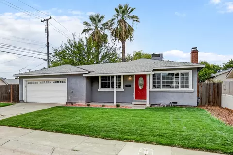 3846 45th St, Sacramento, CA 95820