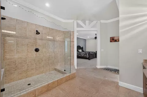 Bath - 1300 Large Oak Dr, Placerville, CA 95667 photo 11 of 12