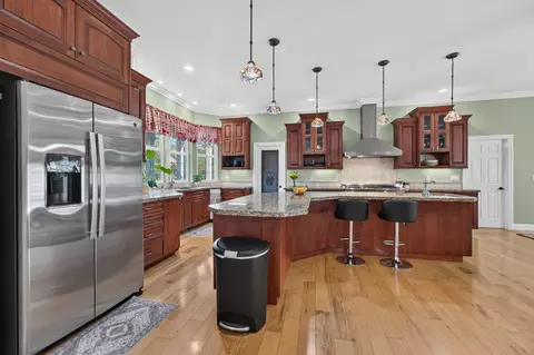Kitchen - 1300 Large Oak Dr, Placerville, CA 95667 photo 4 of 10