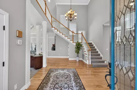 Entry Way - 1300 Large Oak Dr, Placerville, CA 95667 photo 2 of 10