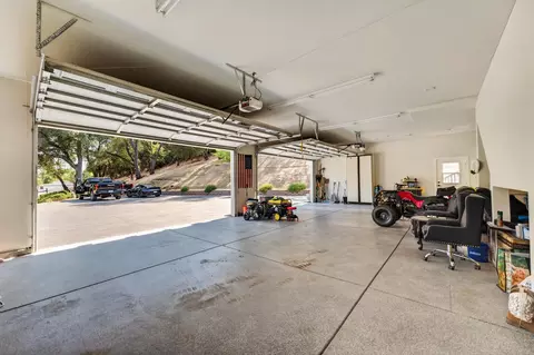 Exterior - 1300 Large Oak Dr, Placerville, CA 95667 photo 11 of 21
