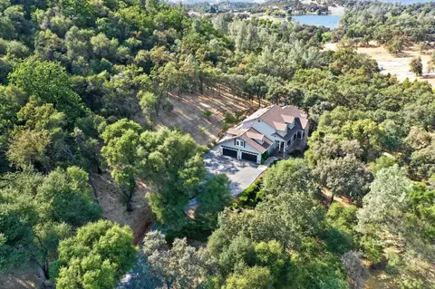 View/Area - 1300 Large Oak Dr, Placerville, CA 95667 photo 4 of 9