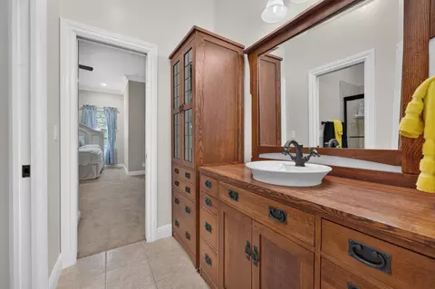 Entry Way - 1300 Large Oak Dr, Placerville, CA 95667 photo 6 of 10