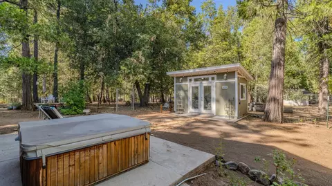 Exterior - 25381 Madrone Ct, Volcano, CA 95689 photo 10 of 16