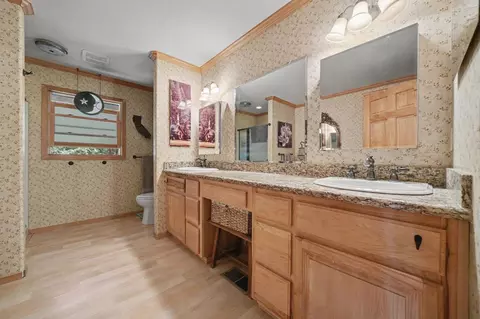 Bath - 25381 Madrone Ct, Volcano, CA 95689 photo 1 of 3