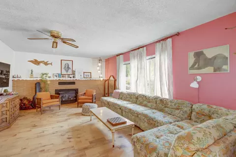 Living - 9323 Central Ave, Orangevale, CA 95662 photo 1 of 9