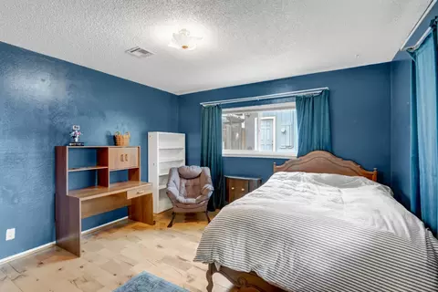 Bedroom - 9323 Central Ave, Orangevale, CA 95662 photo 4 of 10