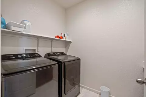 Other - 21224 Grapevine Dr, Patterson, CA 95363 photo 4 of 7