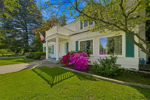 Exterior - 1012 Wyoming Dr, Merced, CA 95340 photo 5 of 15