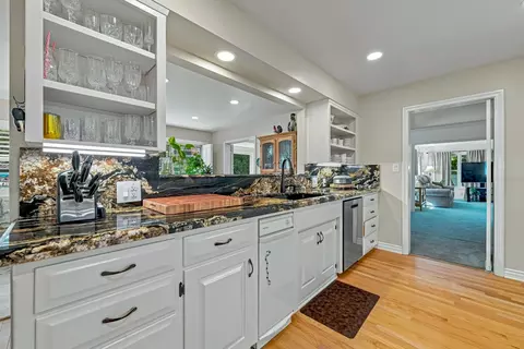 Kitchen - 1012 Wyoming Dr, Merced, CA 95340 photo 5 of 8